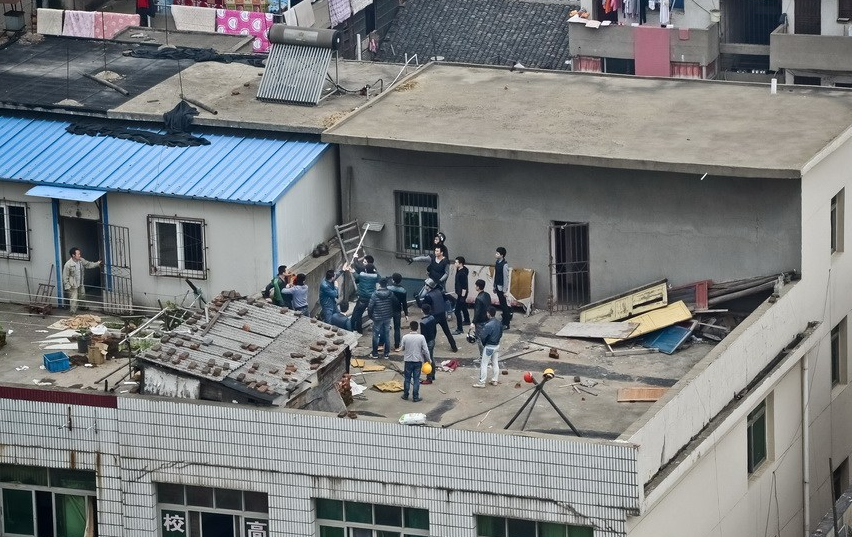 強制拆遷