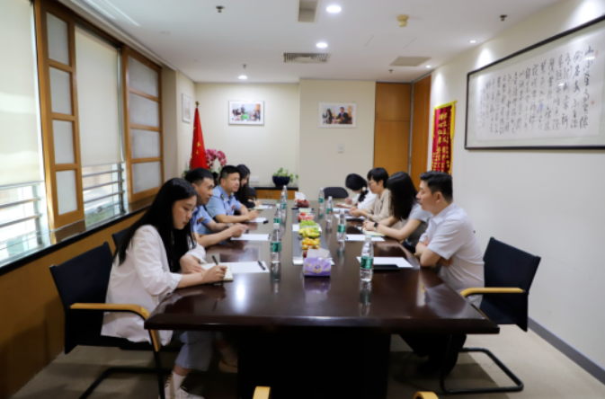 律所新聞|熱烈歡迎中部戰(zhàn)軍空軍93177部隊(duì)劉主任等人蒞臨京云律所指導(dǎo)工作