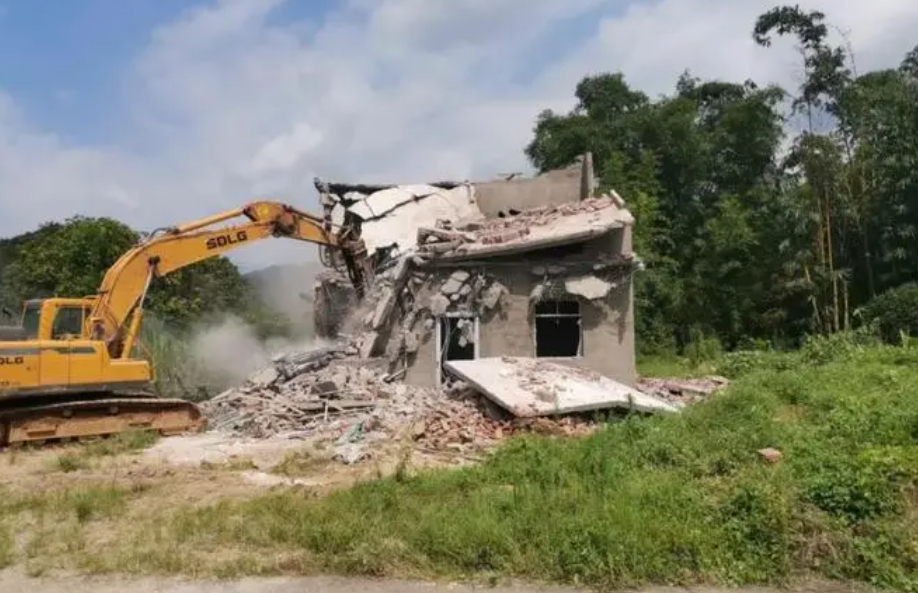 土地被征收后又建房怎么處理？